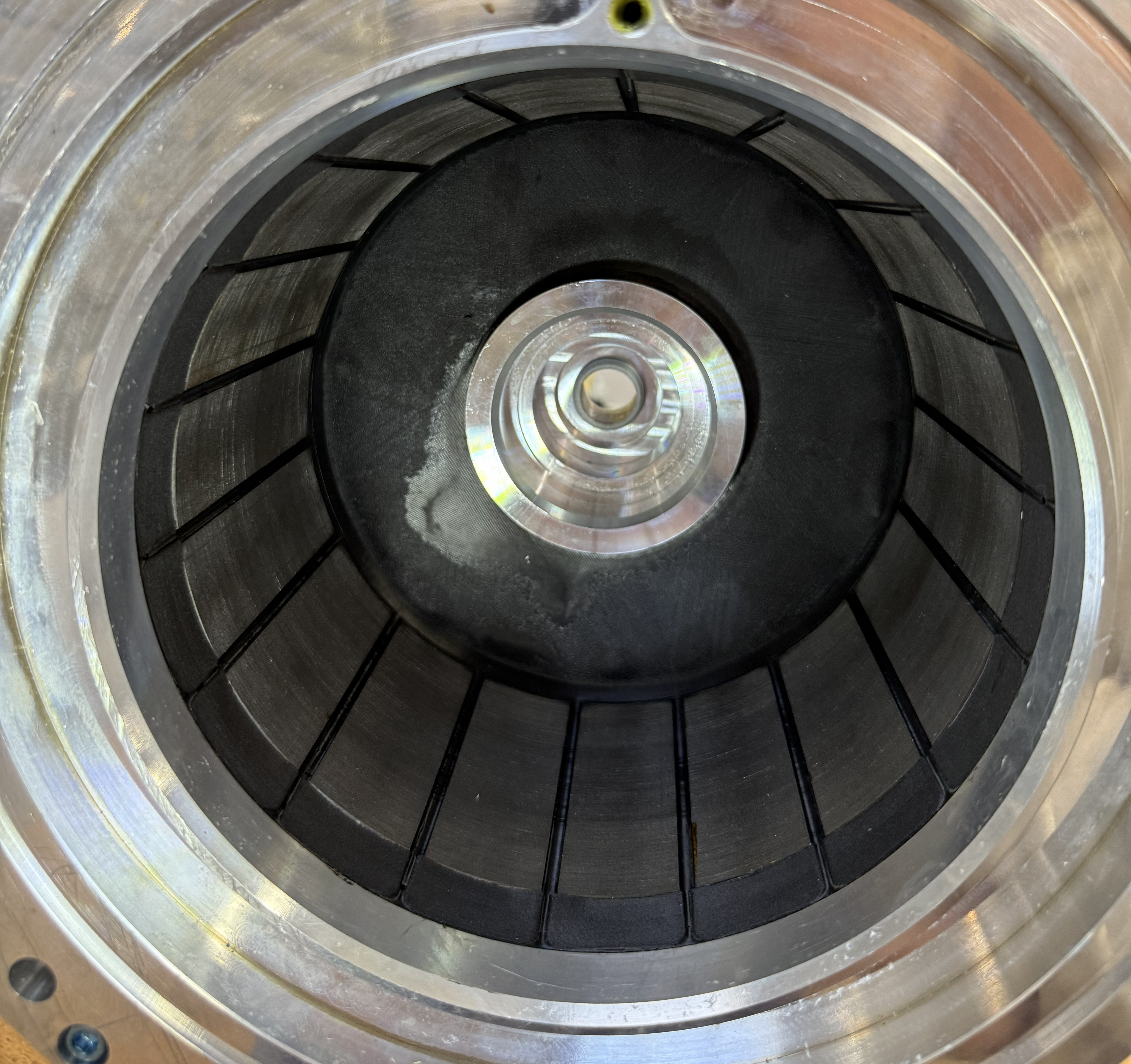 Final potted stator